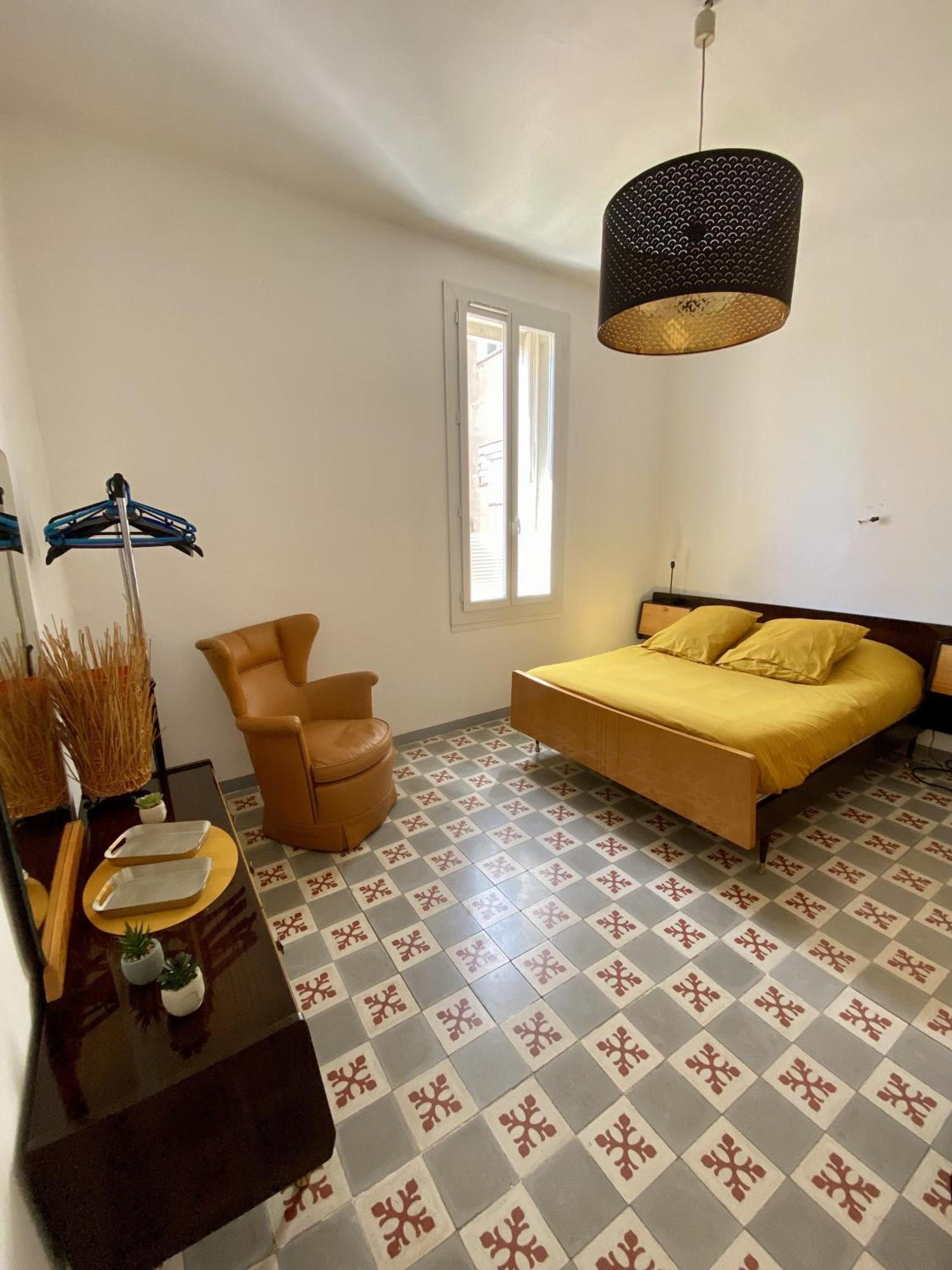 Grand Appartement En Centre Ville Avec Terrasse Perpignan Exterior foto